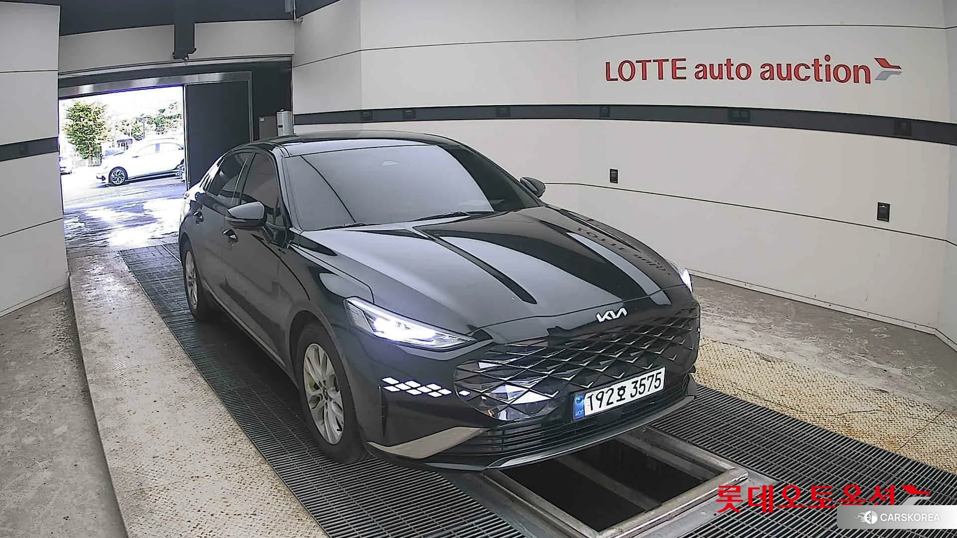 Kia K8 2023 Aurora Black Pearl из Кореи, фото 6