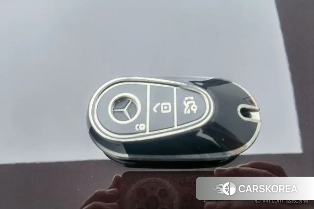 Mercedes-Benz GLC 2024 Черный из Китая, фото 6