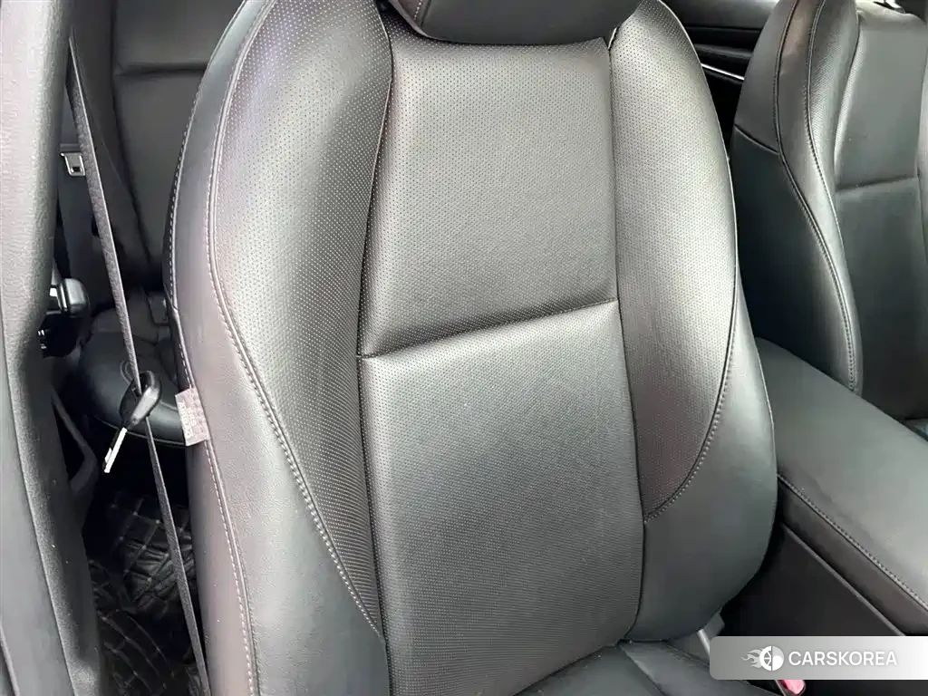 Mazda 3 2022 Белый из Китая, фото 6