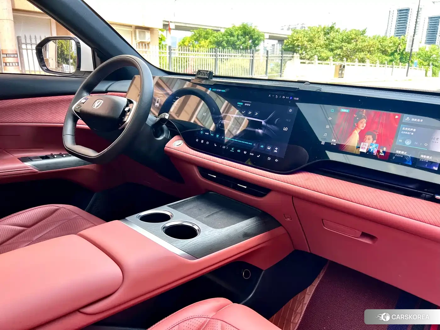 Chang'an CS75PLUS 2025 Белый из Китая, фото 6