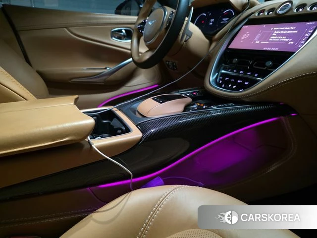 Aston Martin DBX 2021 Серый из Кореи, фото 6