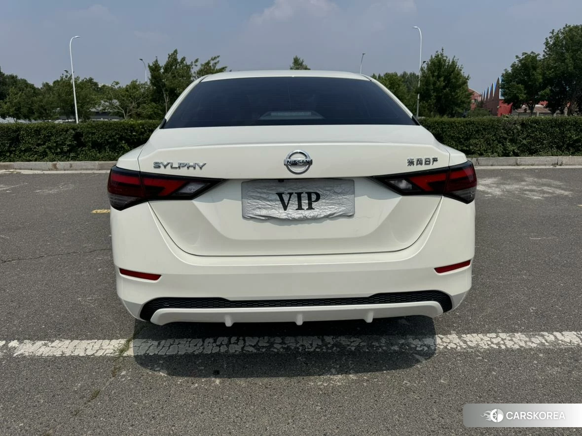 Nissan Xuan Yi 2021 Белый из Китая, фото 6