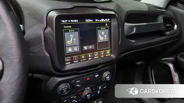 Jeep Renegade 2022 Серебристо-серый из Кореи, фото 6