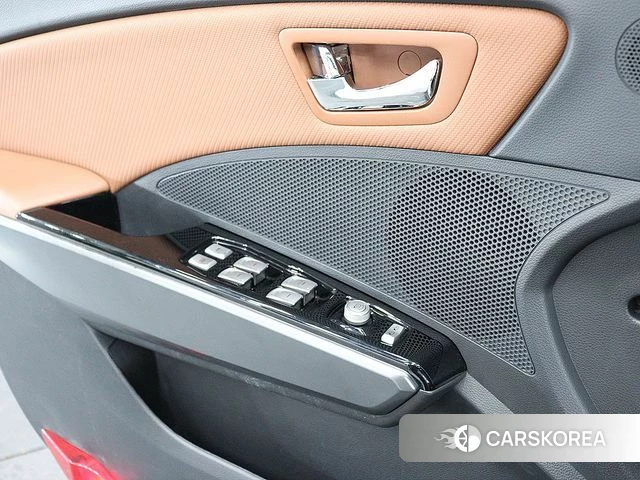 Ssangyong Tivoli Armor 2018 Белый из Кореи, фото 6
