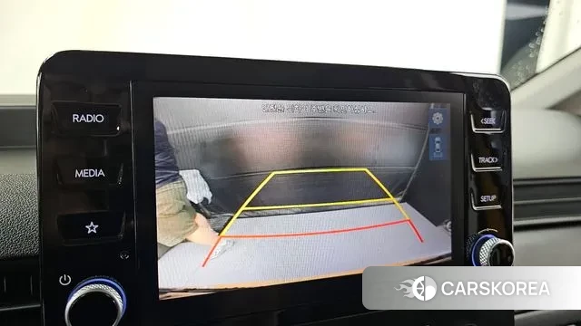 Hyundai Staria 2023 Желтый из Кореи, фото 6