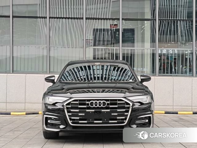 Audi A6L 2025 Черный из Китая, фото 6