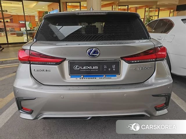 Lexus CT 2021 Серебристо-серый из Китая, фото 6
