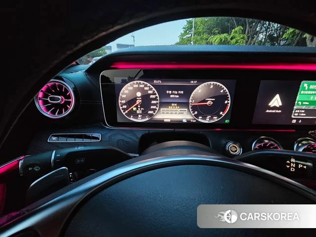 Mercedes-Benz E-Class W213 2018 Черный из Кореи, фото 6