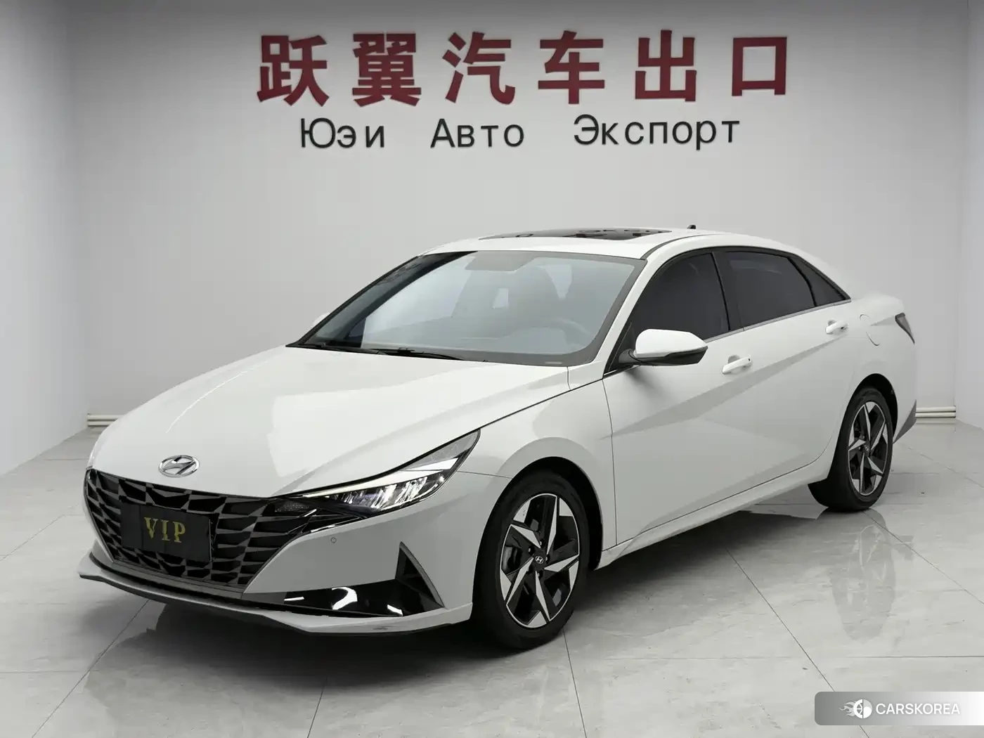 Hyundai Elantra 2023 Белый из Китая, фото 6