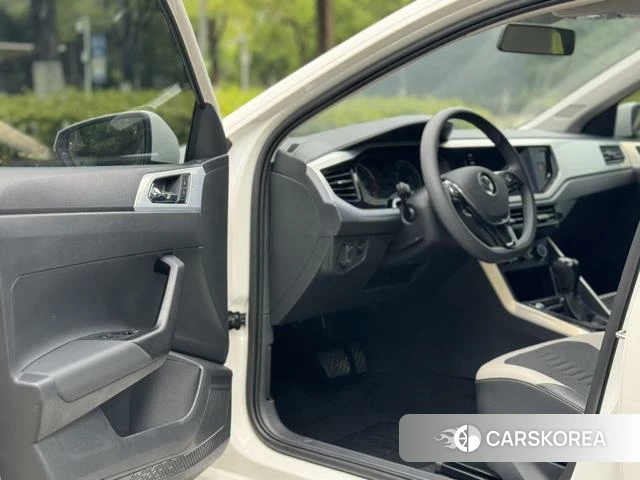 Volkswagen Polo 2021 Белый из Китая, фото 6