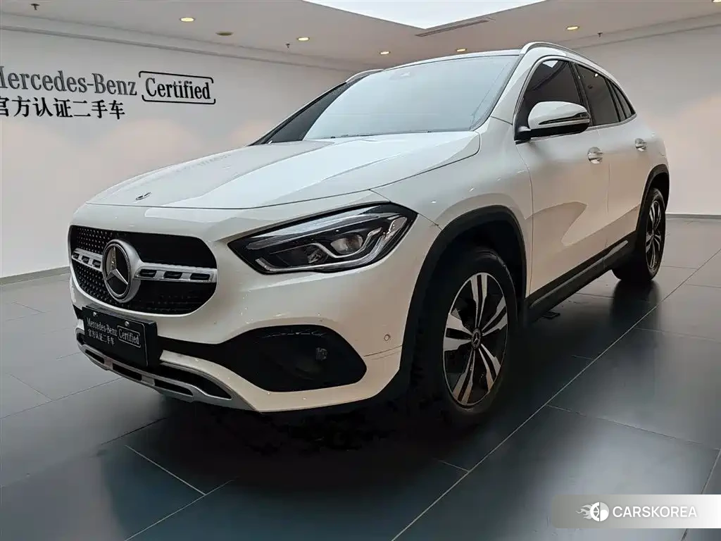 Mercedes-Benz GLA 2023 Белый из Китая, фото 6