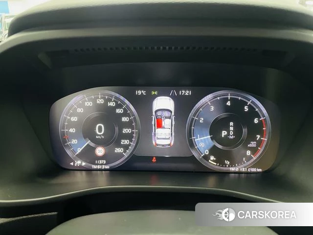 Volvo XC40 2020 Белый из Китая, фото 6