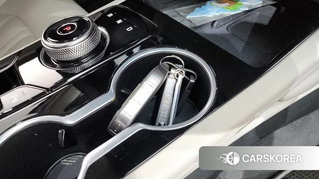 Kia The New K5 Hybrid 3rd generation 2024 Белый из Кореи, фото 6