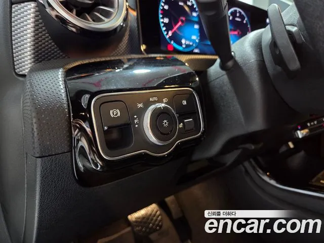 Mercedes-Benz A-Class W177 2022 Белый из Кореи, фото 6