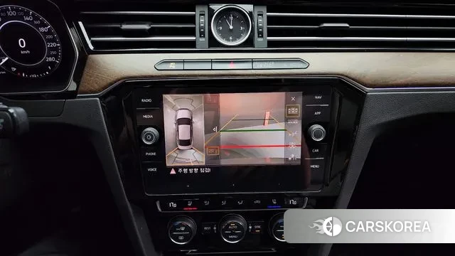 Volkswagen Passat GT (B8) 2018 Белый из Кореи, фото 6