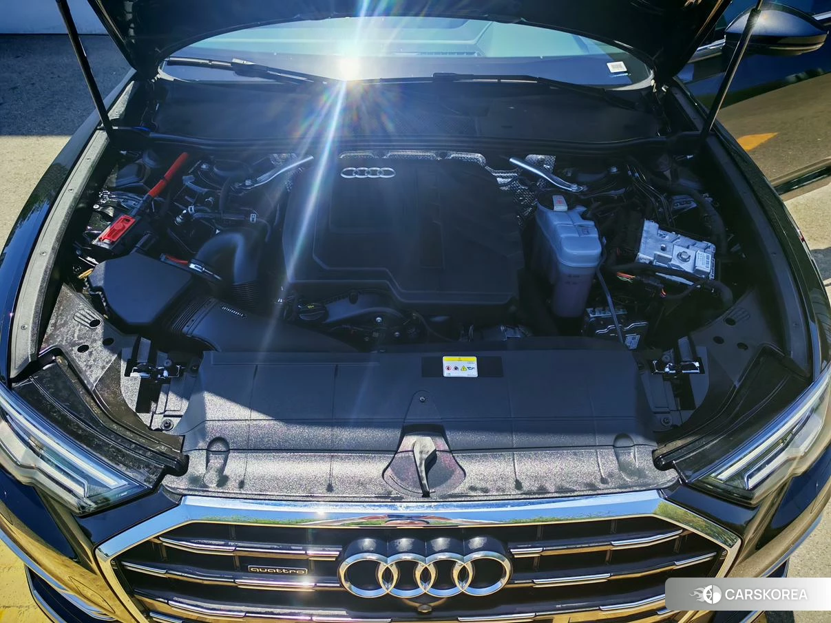 Audi A6L 2024 Черный из Китая, фото 6