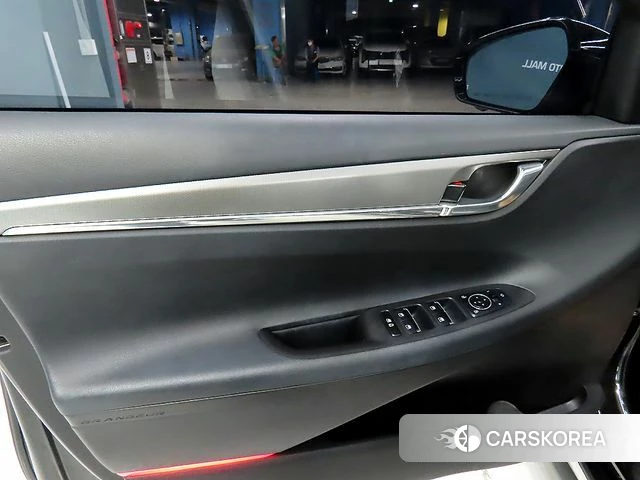 Hyundai The New Grandeur IG Hybrid 2022 Черный из Кореи, фото 6