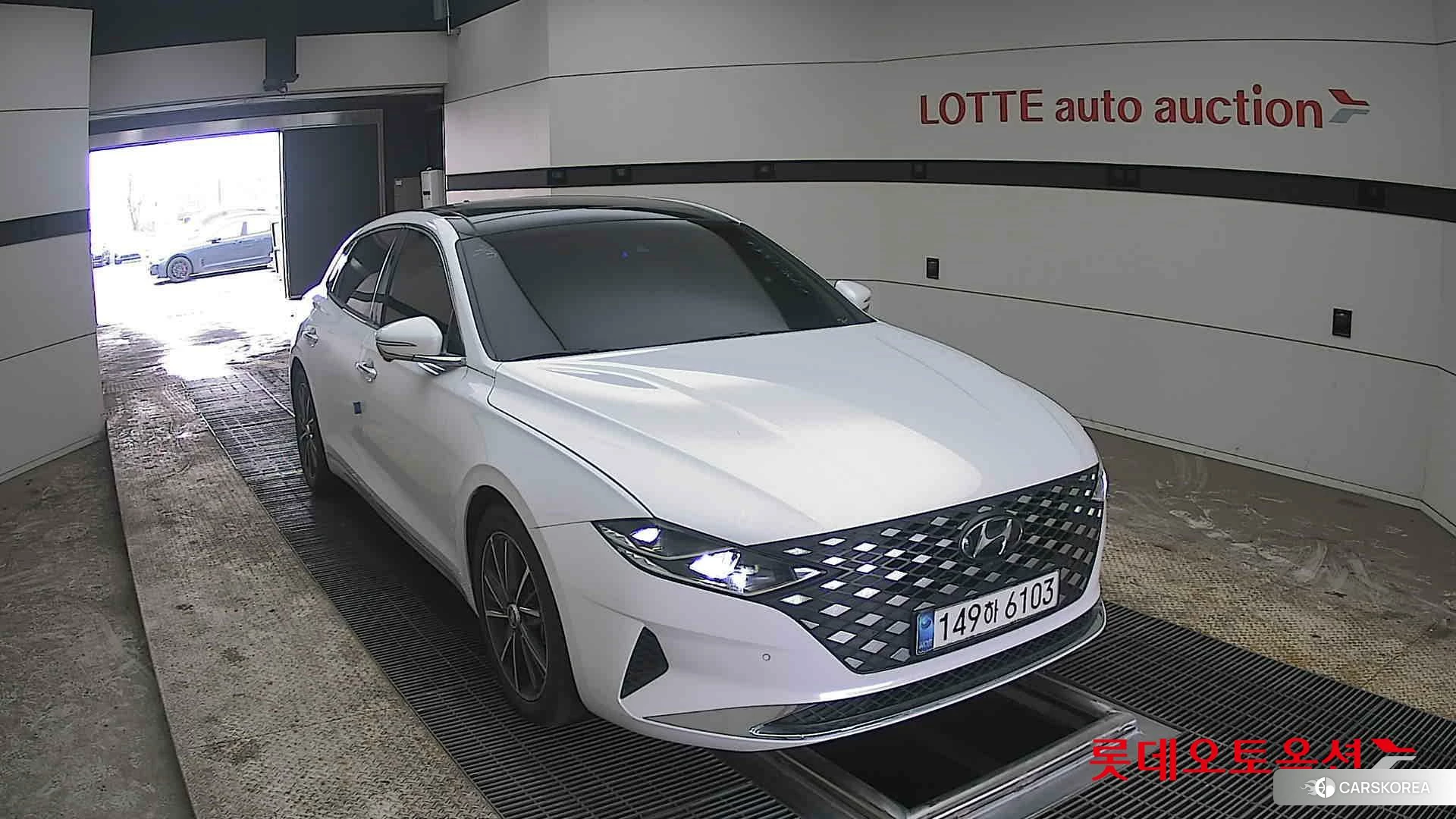 Hyundai Grandeur 2021 Белый из Кореи, фото 6