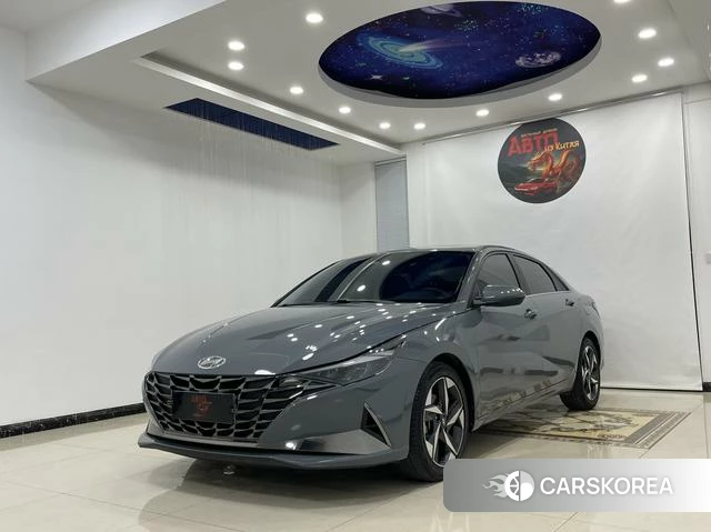 Hyundai Elantra 2022 Серебристо-серый из Китая, фото 6