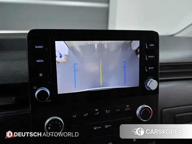 Hyundai Staria 2021 Белый из Кореи, фото 6