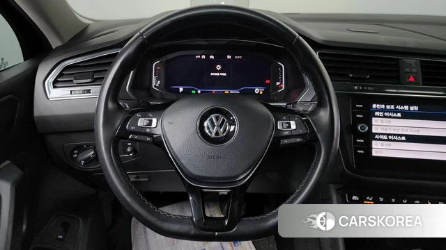 Volkswagen Tiguan Allspace 2020 Черный из Кореи, фото 6