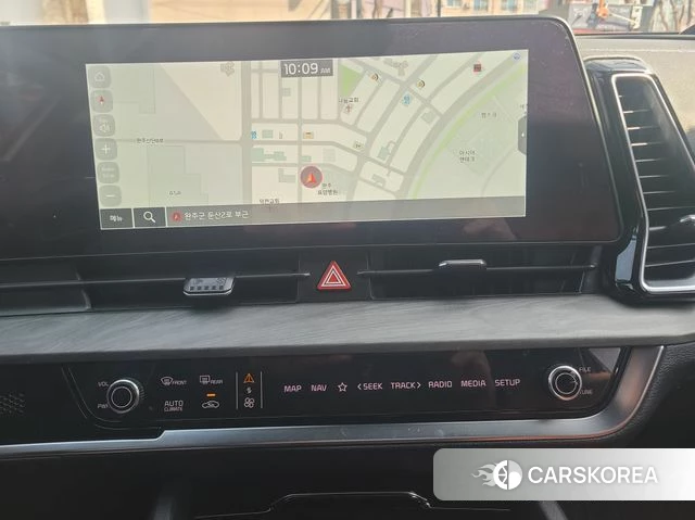 Kia Sportage 5th Generation 2023 Белый из Кореи, фото 6