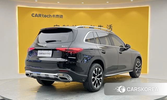 Mercedes-Benz GLC 2023 Черный из Китая, фото 6