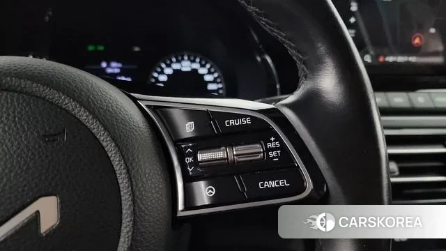 Kia Seltos 2021 Серый из Кореи, фото 6