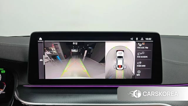 BMW 5 Series (G30) 2023 Белый из Кореи, фото 6