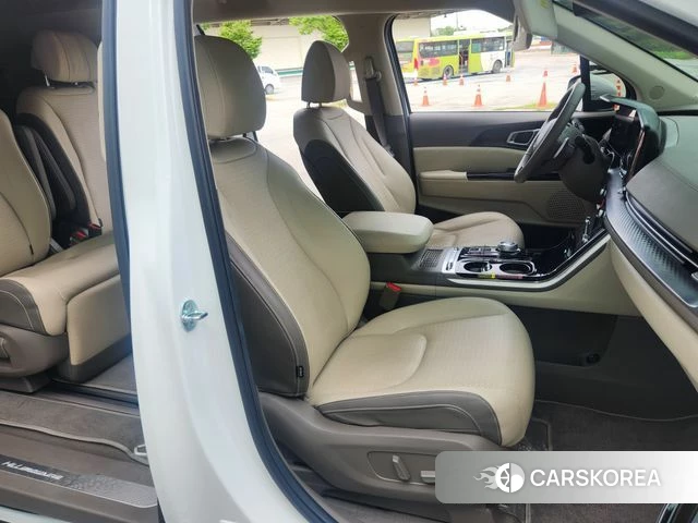 Kia Carnival 4th generation 2022 Белый из Кореи, фото 6