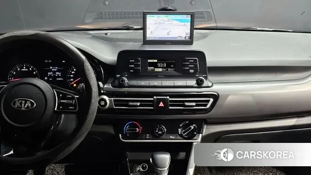 Kia Seltos 2021 Серый из Кореи, фото 6