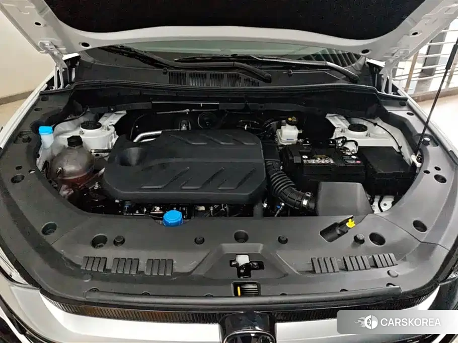 Chang'an Changan CS75 2025 Белый из Китая, фото 6