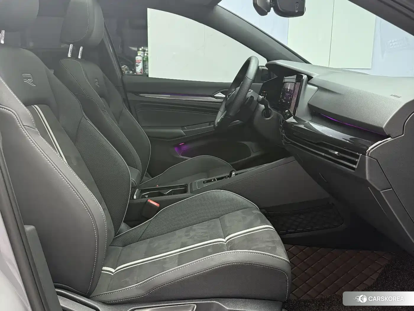 Volkswagen Golf 2024 Silver/gray из Китая, фото 6