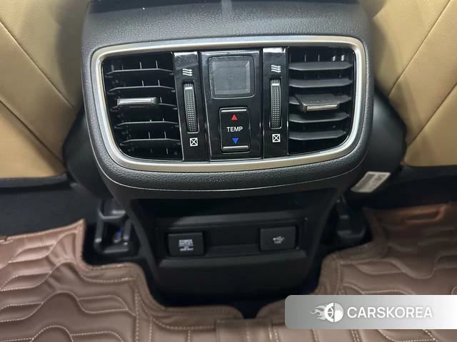 Honda UR-V 2021 Темно-серый из Китая, фото 6