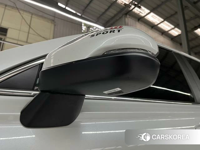 Honda CR-V 2023 Белый из Китая, фото 6