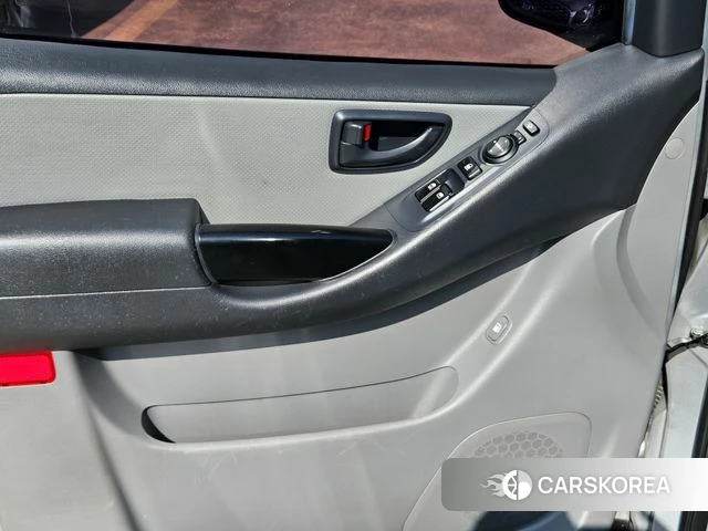 Hyundai The New Grand Starex 2018 Серебристо-серый из Кореи, фото 6