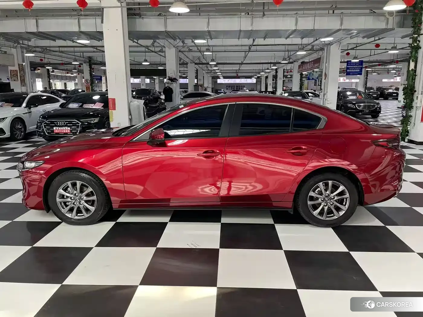 Mazda 3 2022 Red/purple из Китая, фото 6
