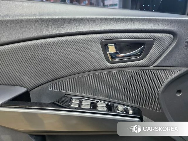 Ssangyong Tivoli Armor 2018 Синий из Кореи, фото 6