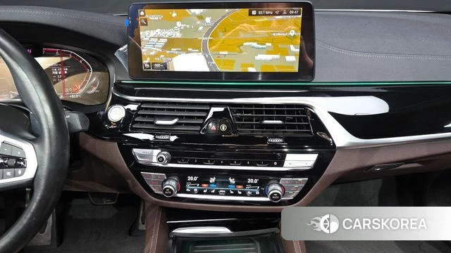 BMW 5 Series (G30) 2022 Белый из Кореи, фото 6