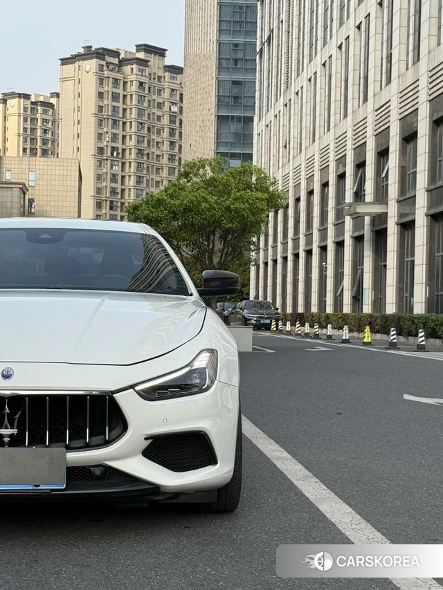 Maserati Ghibli 2019 Белый из Китая, фото 6