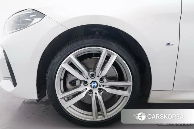 BMW 1 series 2019 Белый из Китая, фото 6