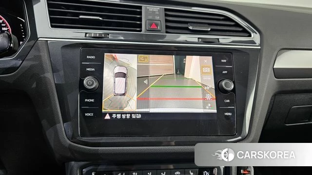 Volkswagen Tiguan second Generation 2020 Белый из Кореи, фото 6