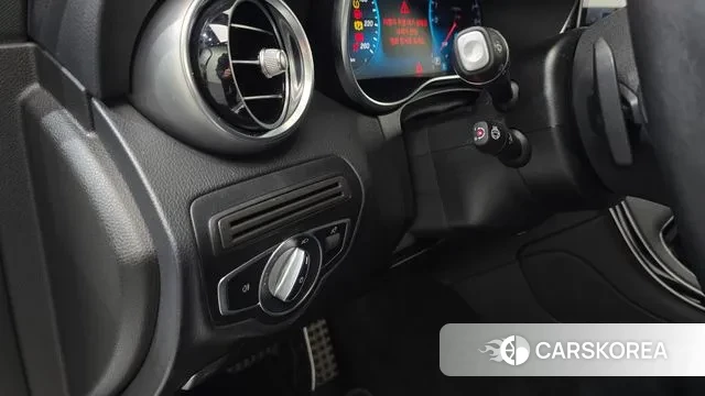 Mercedes-Benz GLC-Class X253 2021 Белый из Кореи, фото 6