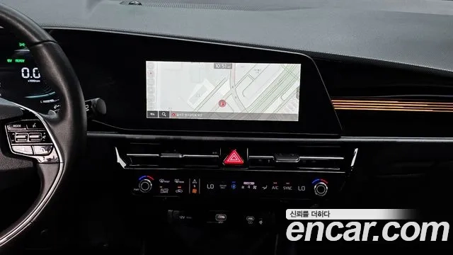 Kia Di Ol Nu Niro 2023 Белый из Кореи, фото 6