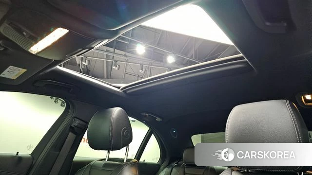 Mercedes-Benz E-Class W213 2021 Черный из Кореи, фото 6