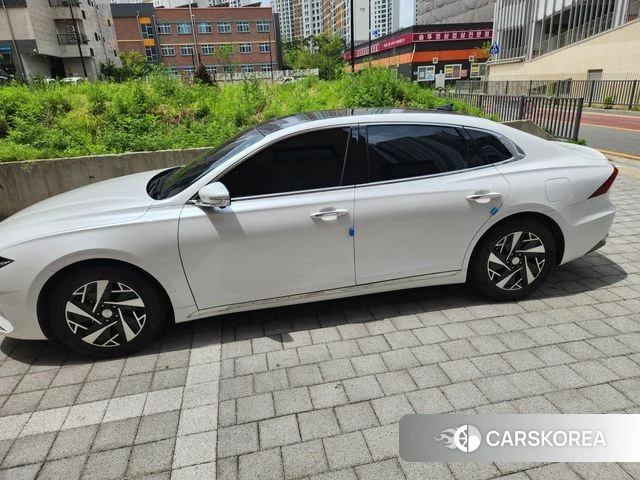 Hyundai The New Grandeur IG Hybrid 2022 Белый из Кореи, фото 6