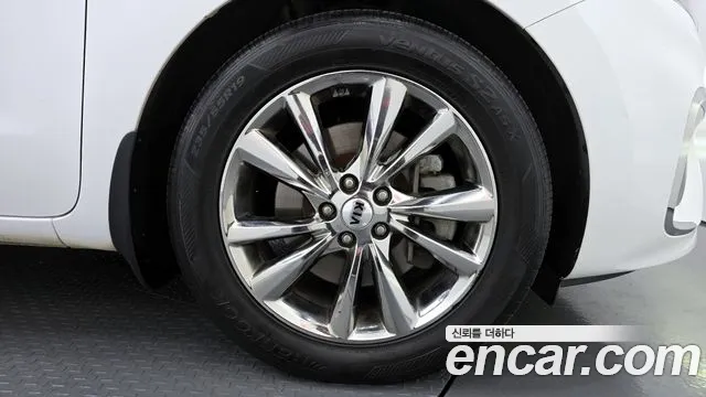 Kia The New Carnival 2018 Белый из Кореи, фото 6