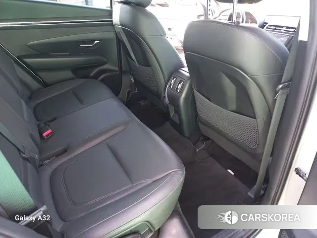 Hyundai Tucson (NX4) 2021 Серебристо-серый из Кореи, фото 6