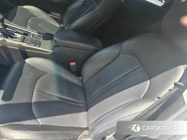 Kia K5 3rd generation 2019 Белый из Кореи, фото 6