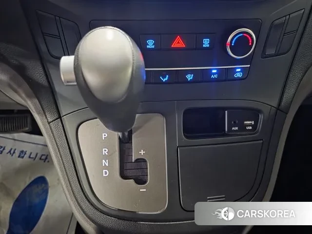 Hyundai The New Grand Starex 2019 Черный из Кореи, фото 6